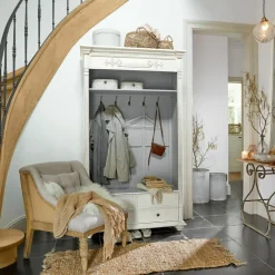 Garderobe Étourville