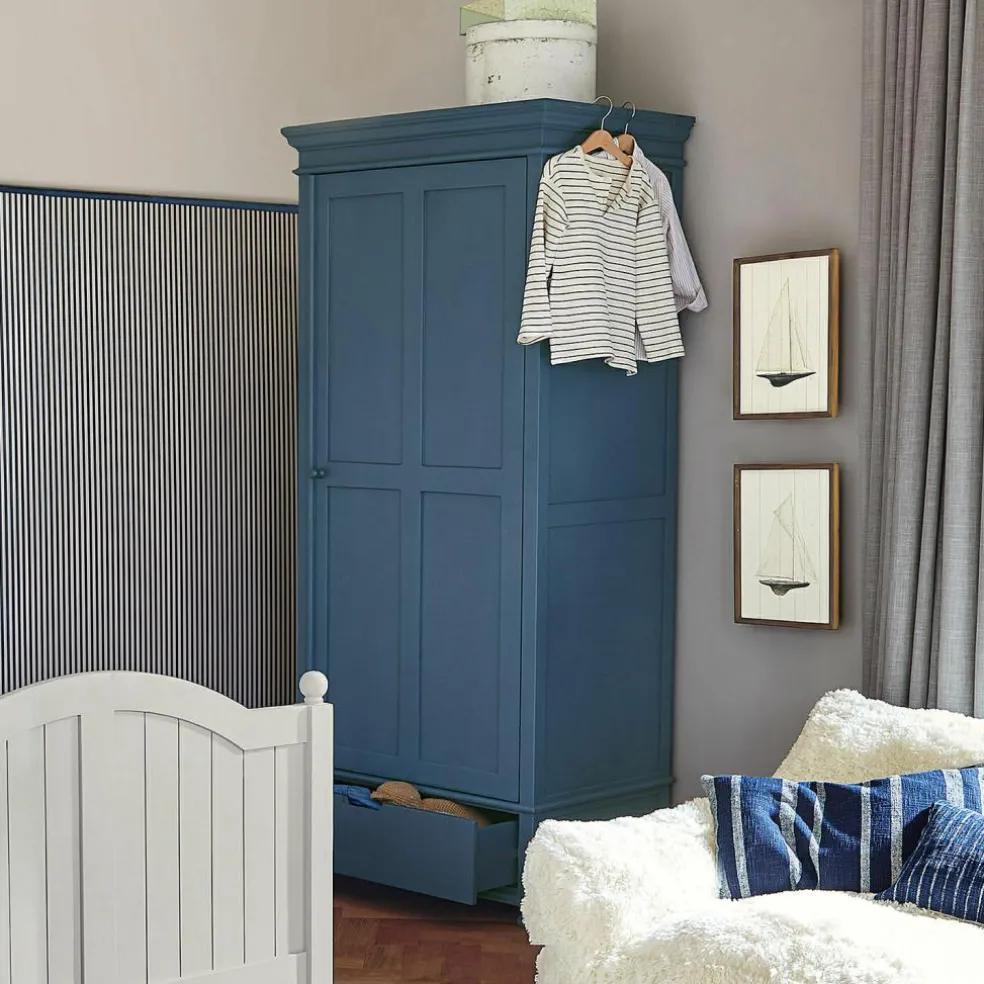 Kleiderschrank Westcombe