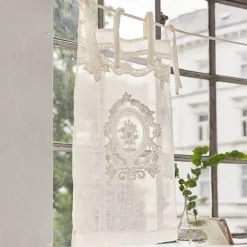 Scheibengardine Mesnay